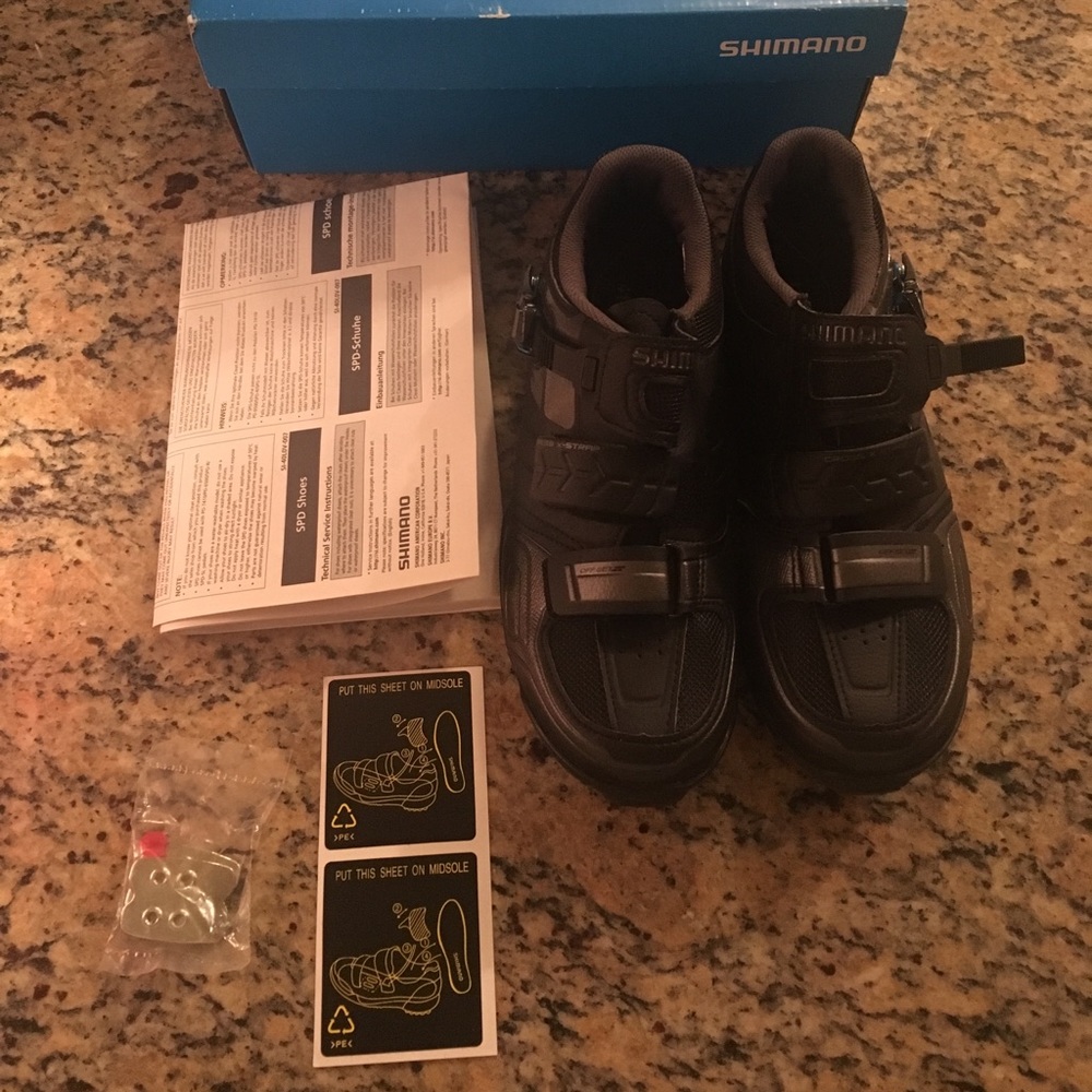 Shimano Men’s Bike Shoes - SH-M089L